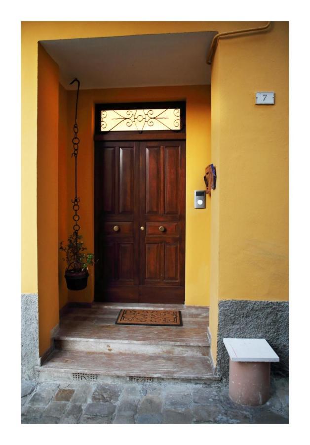 Casa Vacanze Piazza Padella San Severino Marche Extérieur photo